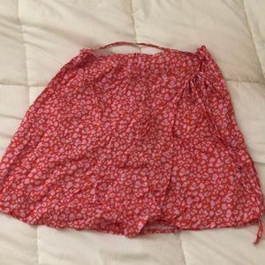 Pink/ red flowy skirt